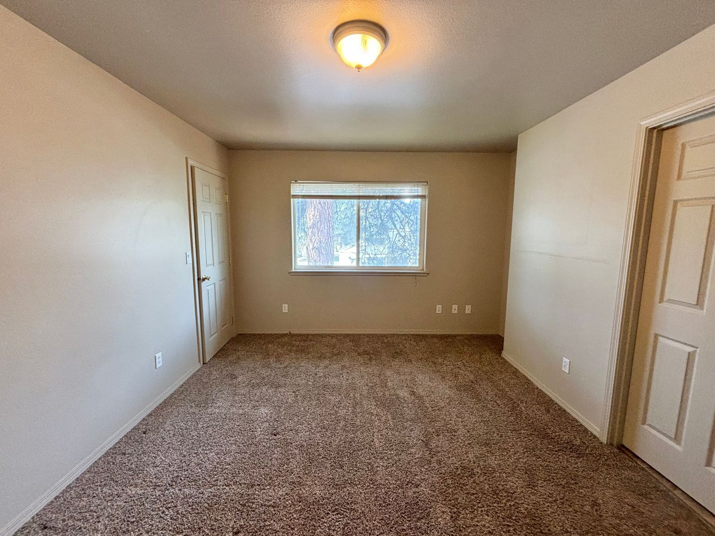 14 SE McKinley Ave - 1 - Bend - Oregon - 3 bed, 2.5 bath rental property