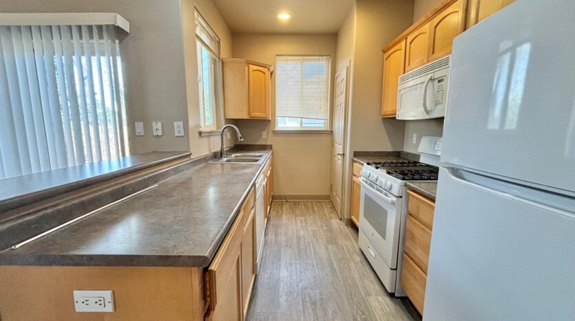 14 SE McKinley Ave - 1 - Bend - Oregon - 3 bed, 2.5 bath rental property