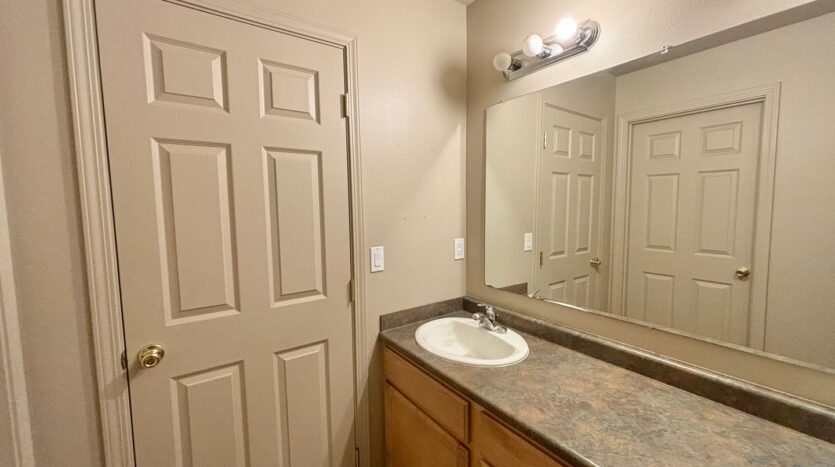 14 SE McKinley Ave - 1 - Bend - Oregon - 3 bed, 2.5 bath rental property