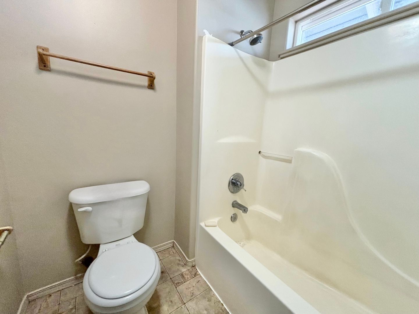 14 SE McKinley Ave - 1 - Bend - Oregon - 3 bed, 2.5 bath rental property