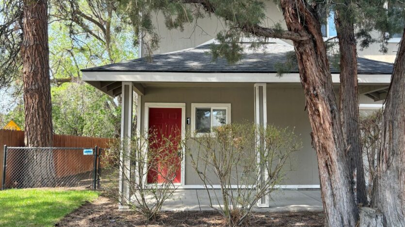 14 SE McKinley Ave - 1 - Bend - Oregon - 3 bed, 2.5 bath rental property