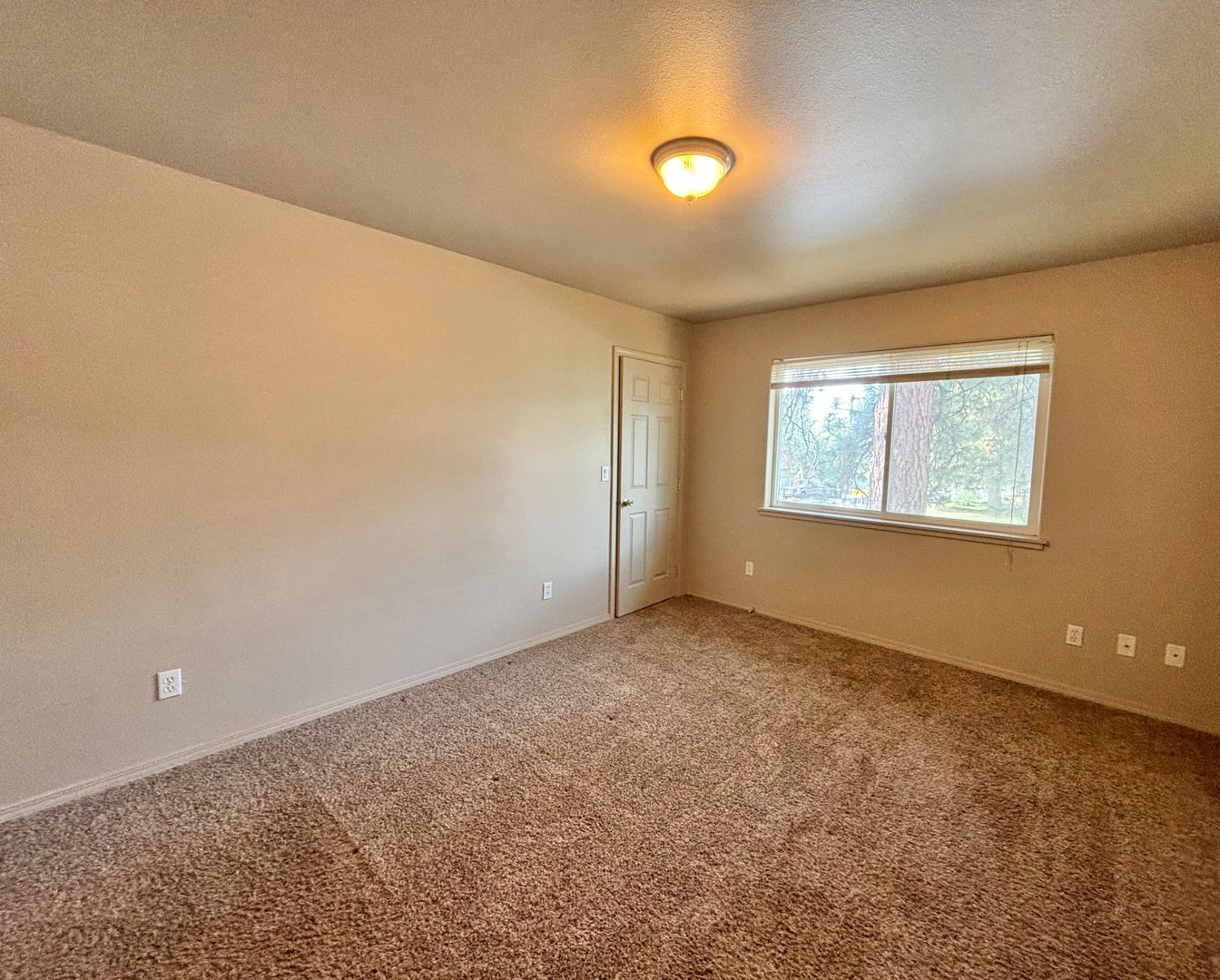 14 SE McKinley Ave - 1 - Bend - Oregon - 3 bed, 2.5 bath rental property