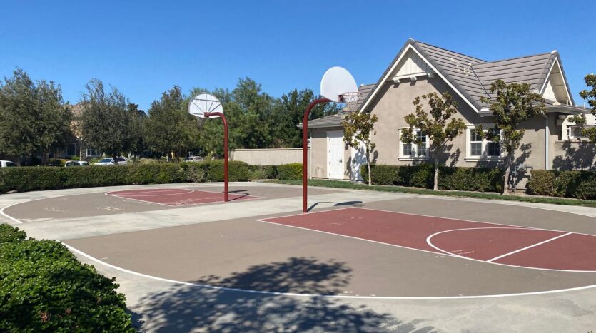 14601 Serenade Dr - Corona - California - 4 bed, 2.5 bath rental property