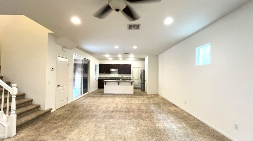 14601 Serenade Dr - Corona - California - 4 bed, 2.5 bath rental property