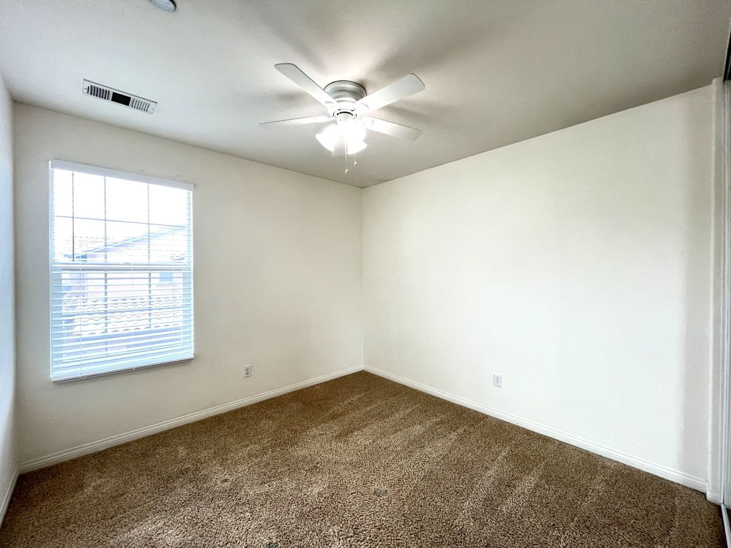 14601 Serenade Dr - Corona - California - 4 bed, 2.5 bath rental property
