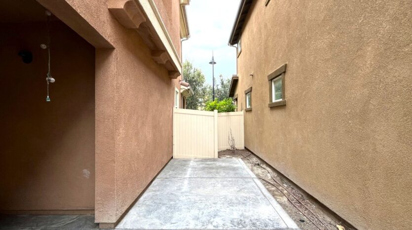 14601 Serenade Dr - Corona - California - 4 bed, 2.5 bath rental property