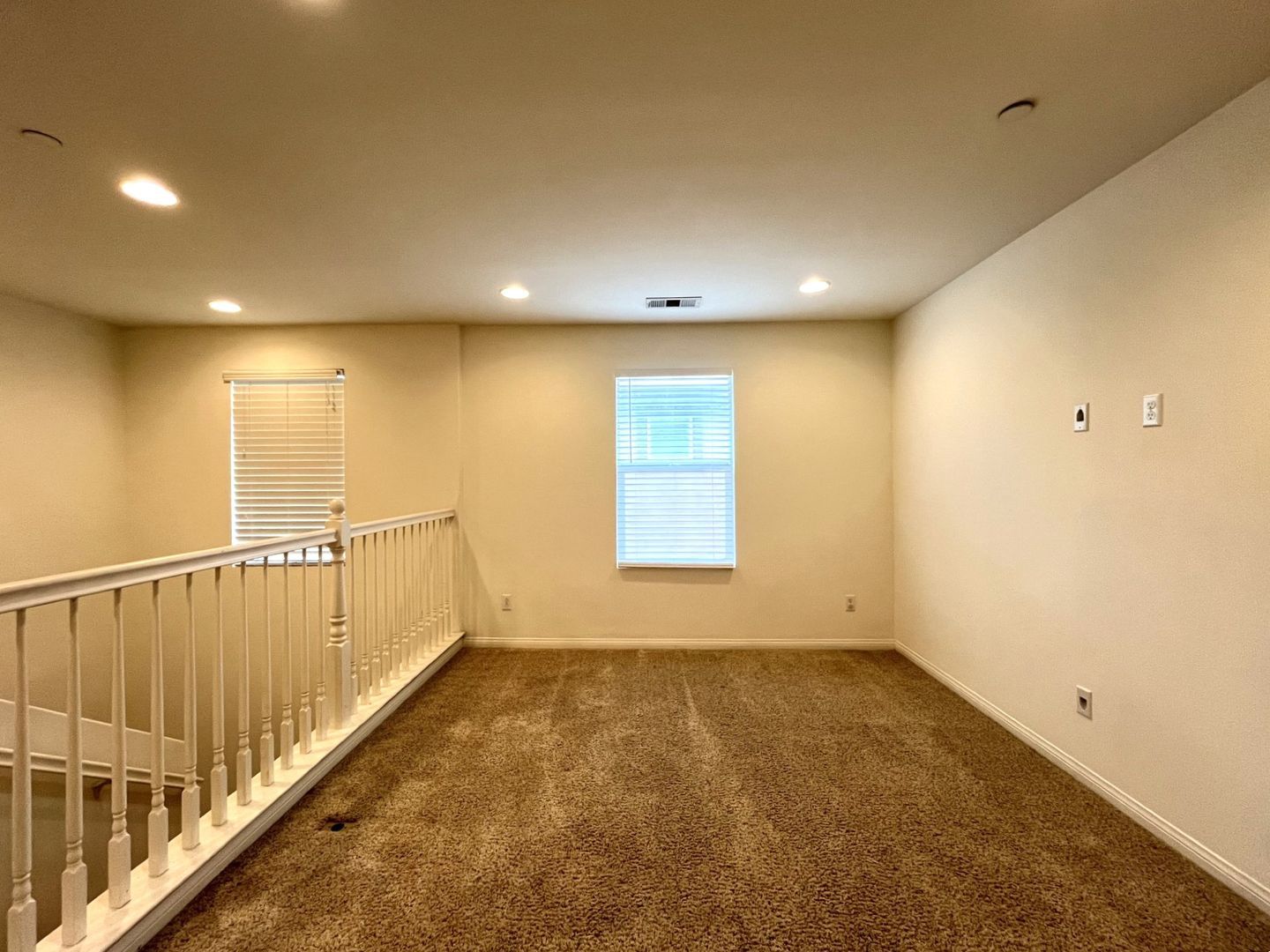 14601 Serenade Dr - Corona - California - 4 bed, 2.5 bath rental property