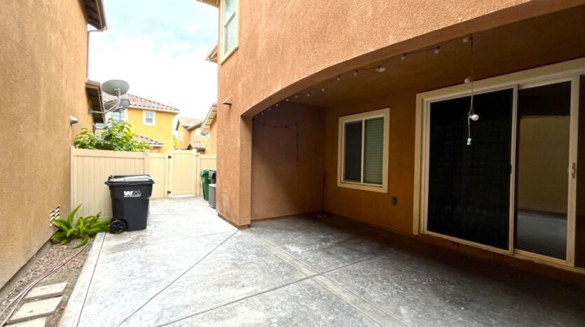 14601 Serenade Dr - Corona - California - 4 bed, 2.5 bath rental property