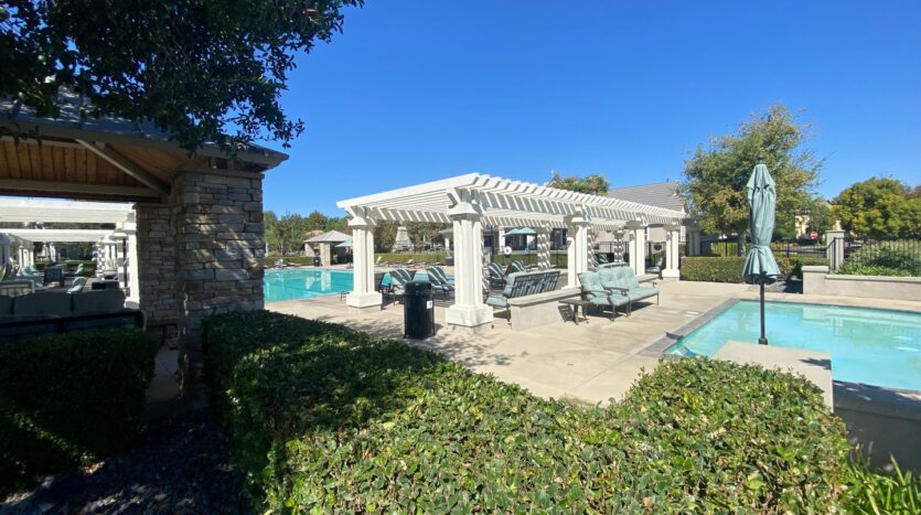 14601 Serenade Dr - Corona - California - 4 bed, 2.5 bath rental property