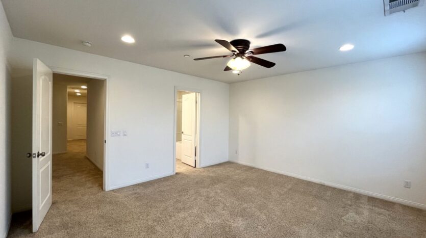 14601 Serenade Dr - Corona - California - 4 bed, 2.5 bath rental property