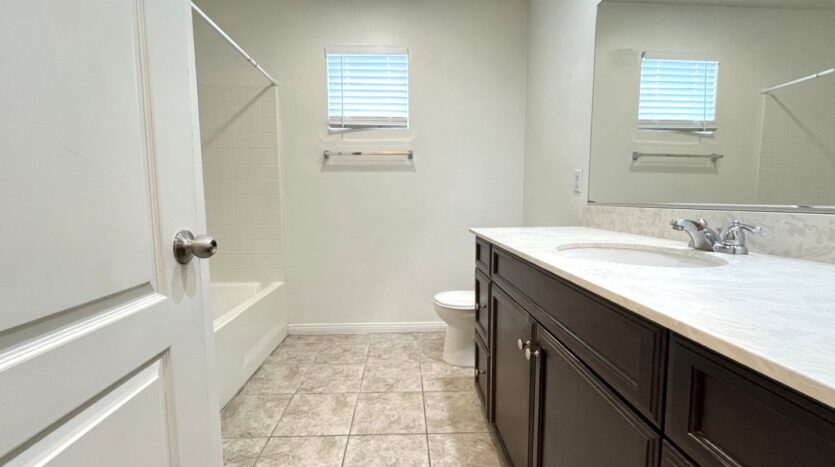 14601 Serenade Dr - Corona - California - 4 bed, 2.5 bath rental property