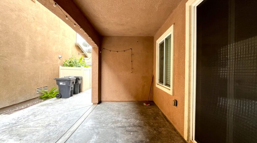 14601 Serenade Dr - Corona - California - 4 bed, 2.5 bath rental property