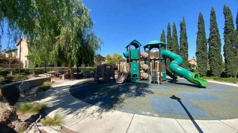 14601 Serenade Dr - Corona - California - 4 bed, 2.5 bath rental property