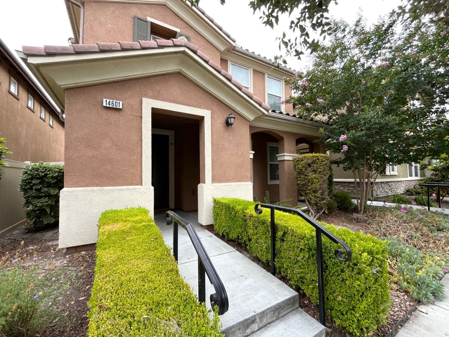 14601 Serenade Dr - Corona - California - 4 bed, 2.5 bath rental property