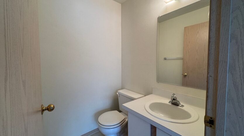 1501 H St. - # 101 - Bellingham - Washington - 2 bed, 1.5 bath rental property