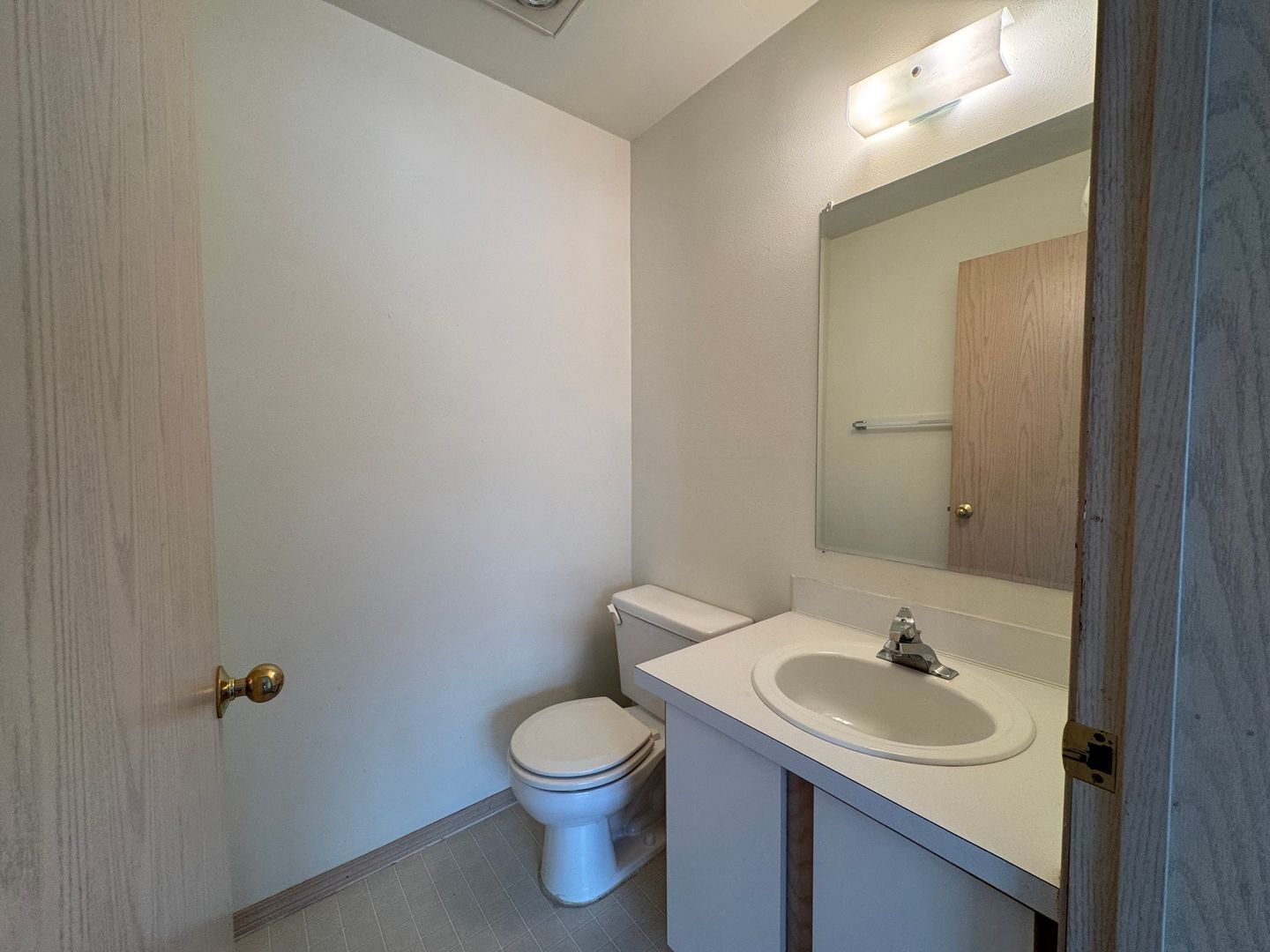 1501 H St. - # 101 - Bellingham - Washington - 2 bed, 1.5 bath rental property