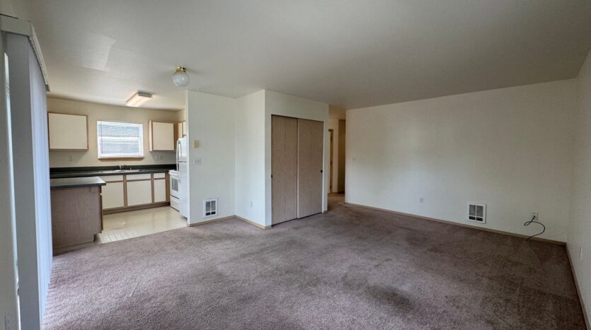 1501 H St. - # 101 - Bellingham - Washington - 2 bed, 1.5 bath rental property
