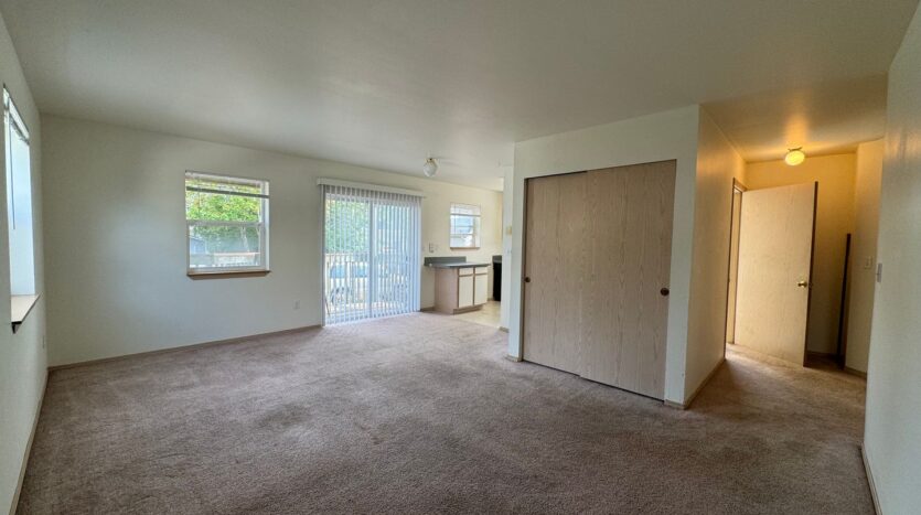 1501 H St. - # 101 - Bellingham - Washington - 2 bed, 1.5 bath rental property