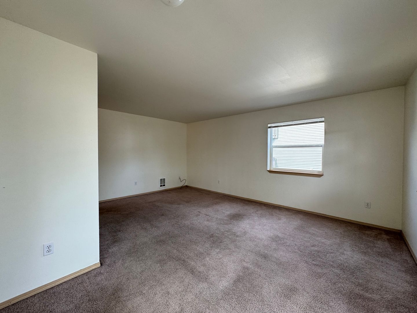 1501 H St. - # 101 - Bellingham - Washington - 2 bed, 1.5 bath rental property