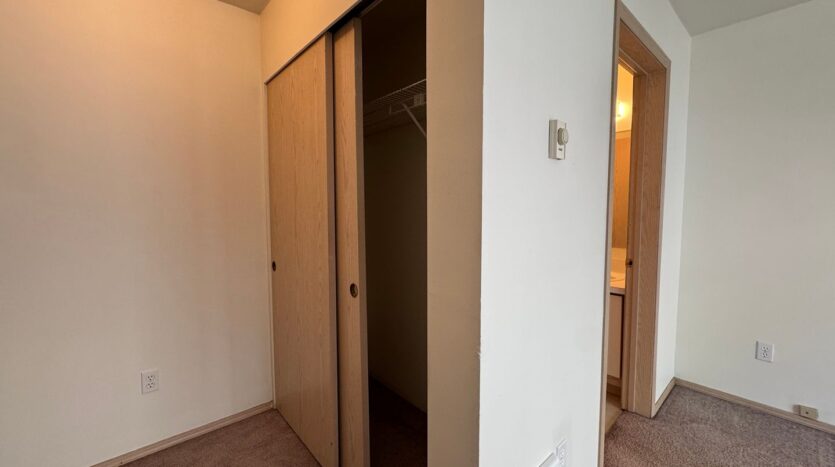 1501 H St. - # 101 - Bellingham - Washington - 2 bed, 1.5 bath rental property