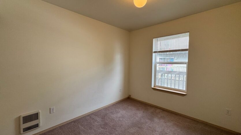 1501 H St. - # 101 - Bellingham - Washington - 2 bed, 1.5 bath rental property