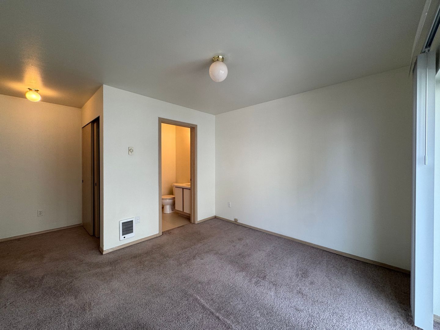 1501 H St. - # 101 - Bellingham - Washington - 2 bed, 1.5 bath rental property