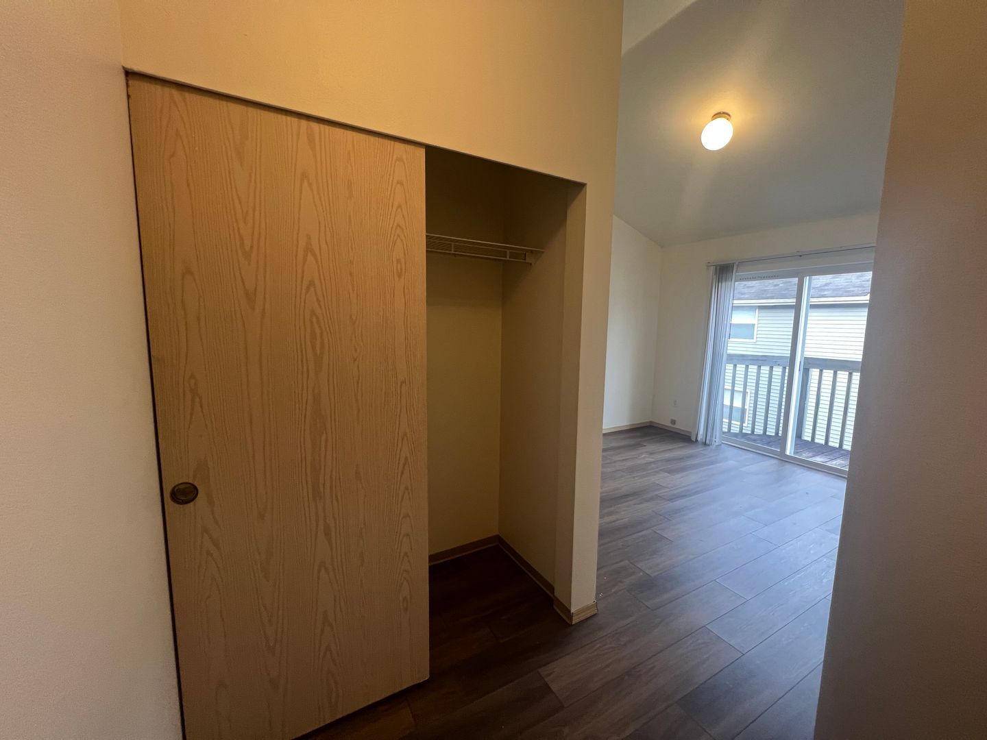 1501 H St. - # 201 - Bellingham - Washington - 2 bed, 1.5 bath rental property