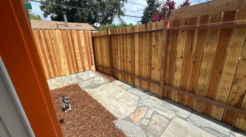 1544 Maryland Ave  - West Sacramento - California - 1 bath rental property