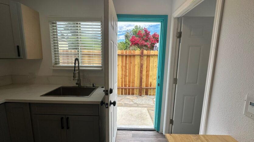1544 Maryland Ave  - West Sacramento - California - 1 bath rental property
