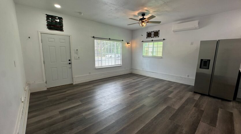 1544 Maryland Ave  - West Sacramento - California - 1 bath rental property