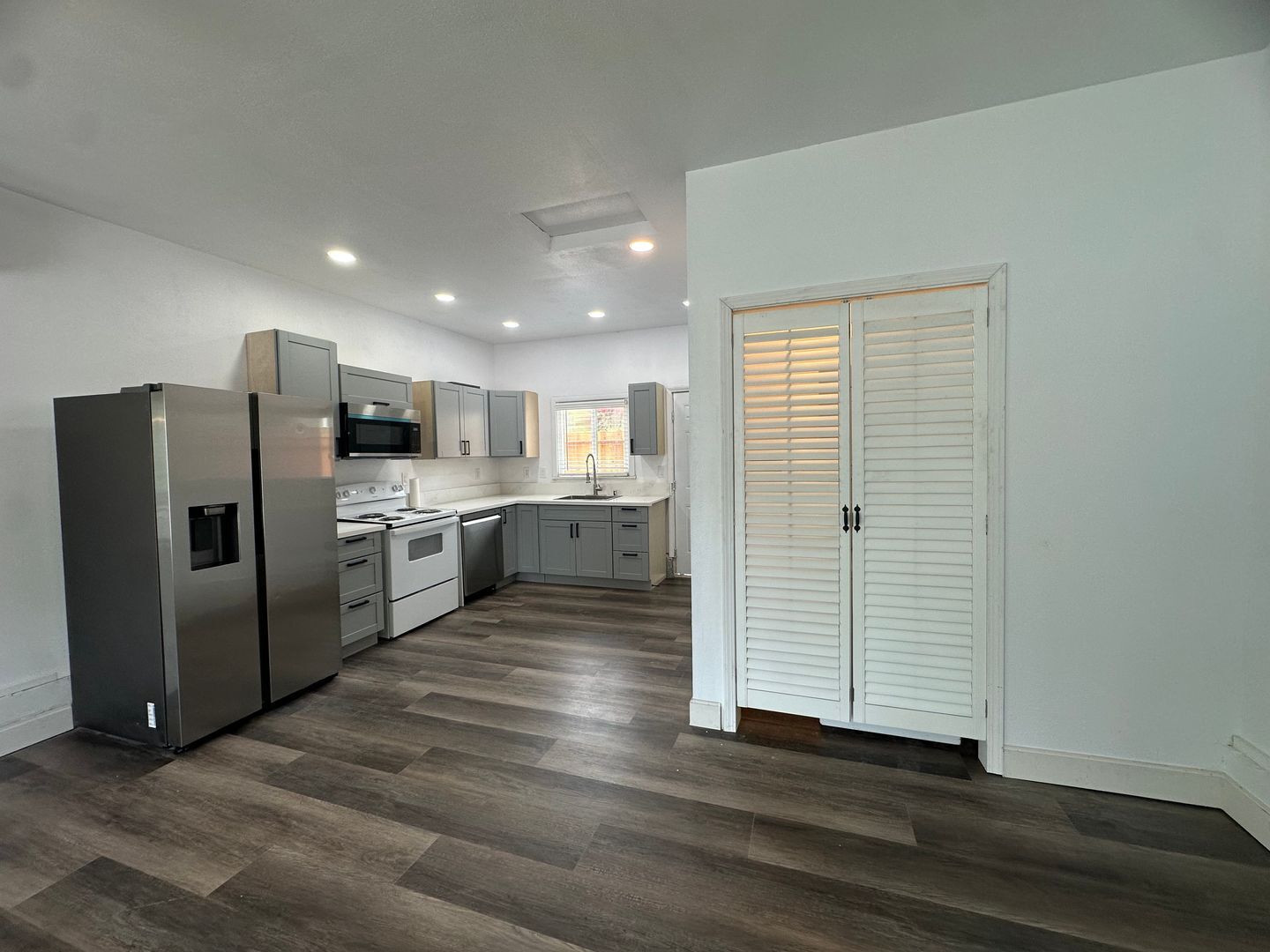 1544 Maryland Ave  - West Sacramento - California - 1 bath rental property