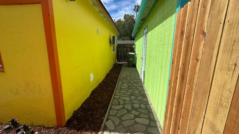 1544 Maryland Ave  - West Sacramento - California - 1 bath rental property