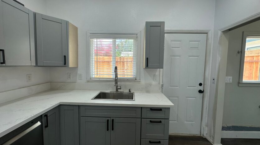 1544 Maryland Ave  - West Sacramento - California - 1 bath rental property