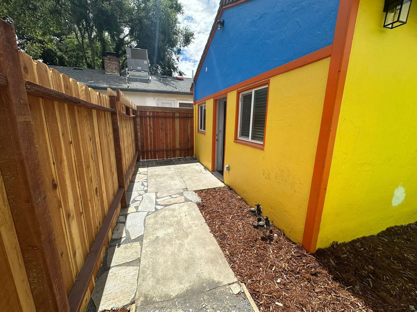 1544 Maryland Ave  - West Sacramento - California - 1 bath rental property
