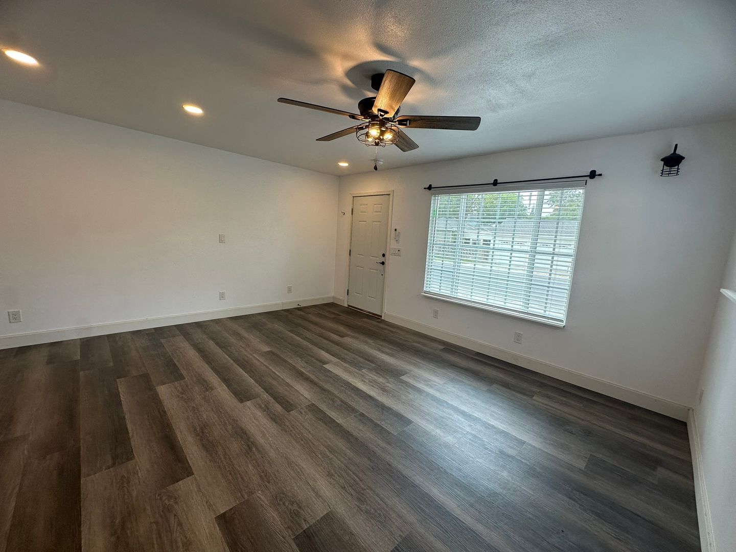 1544 Maryland Ave  - West Sacramento - California - 1 bath rental property