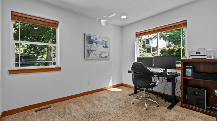 16 Sunflower Cir - Bellingham - Washington - 3 bed, 3 bath rental property