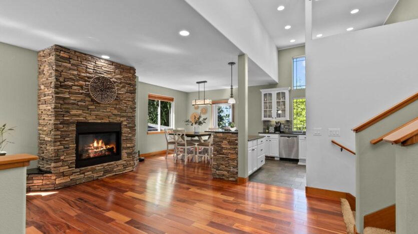 16 Sunflower Cir - Bellingham - Washington - 3 bed, 3 bath rental property