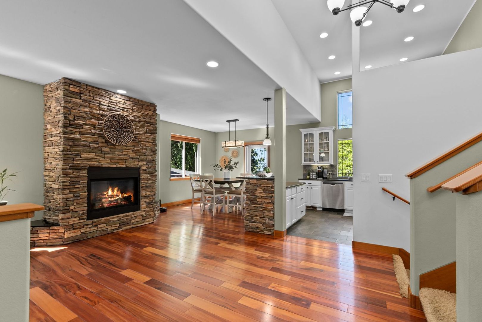 16 Sunflower Cir - Bellingham - Washington - 3 bed, 3 bath rental property