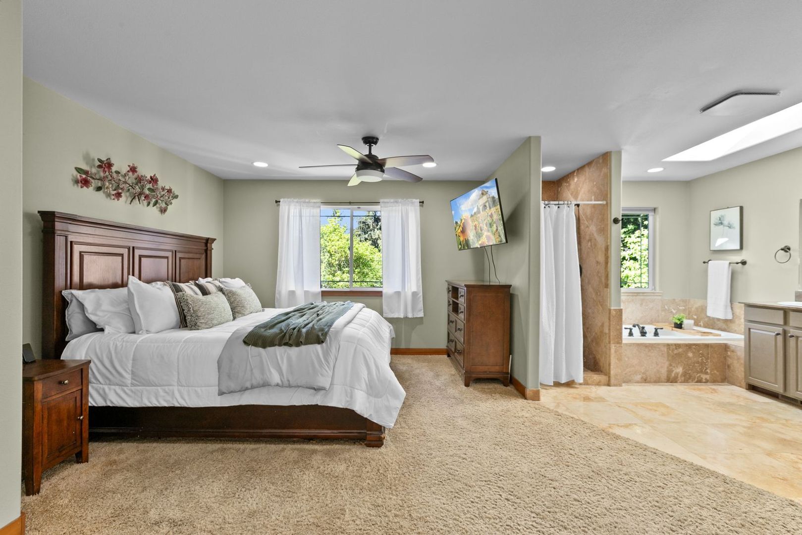16 Sunflower Cir - Bellingham - Washington - 3 bed, 3 bath rental property