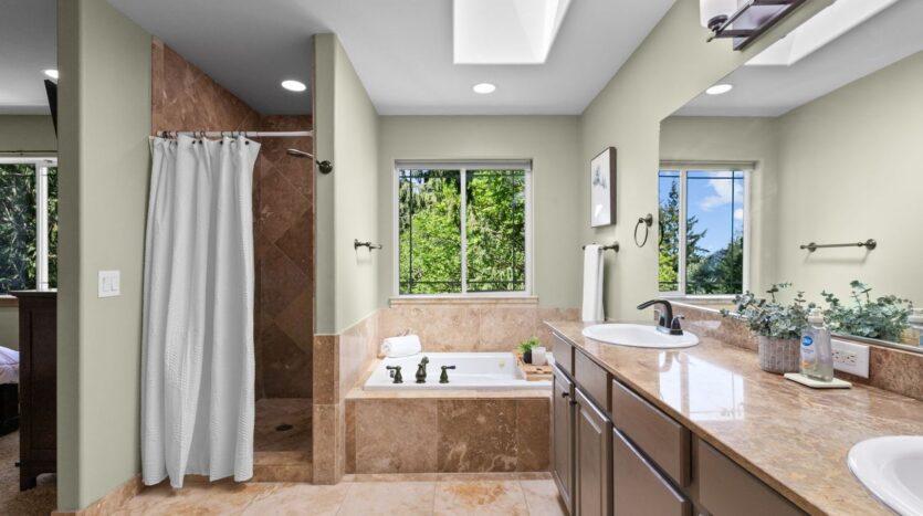16 Sunflower Cir - Bellingham - Washington - 3 bed, 3 bath rental property