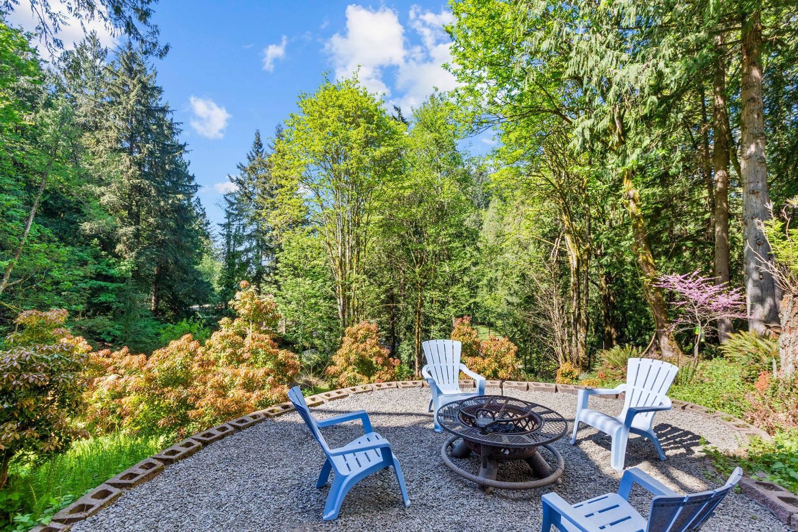 16 Sunflower Cir - Bellingham - Washington - 3 bed, 3 bath rental property