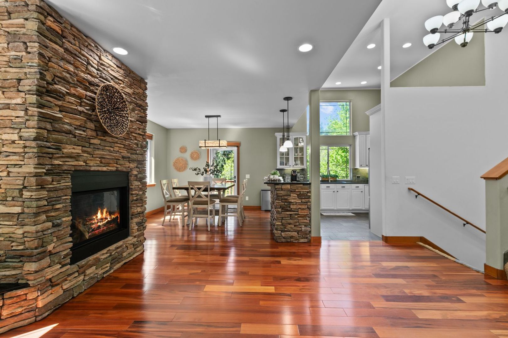 16 Sunflower Cir - Bellingham - Washington - 3 bed, 3 bath rental property