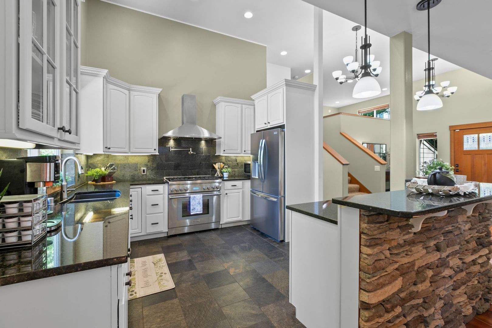 16 Sunflower Cir - Bellingham - Washington - 3 bed, 3 bath rental property