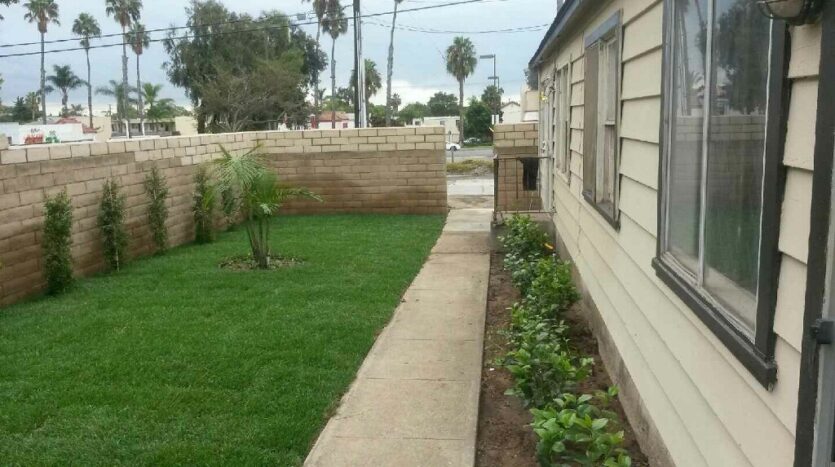 1617-1623 Hornblend Street - San Diego - California - 1 bed, 1 bath rental property
