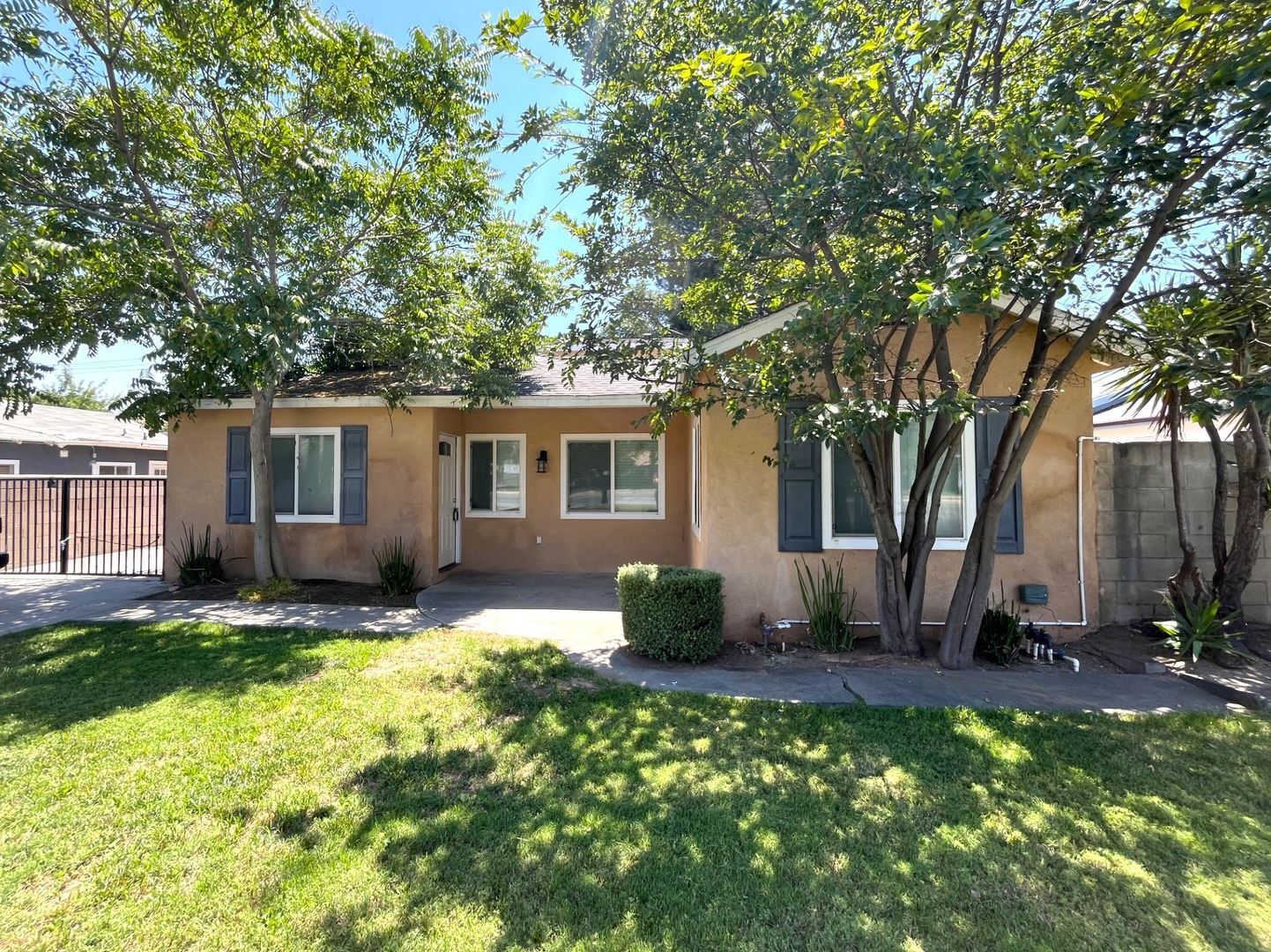 1629 Kendall Drive - San Bernardino - California - 4 bed, 3 bath rental property