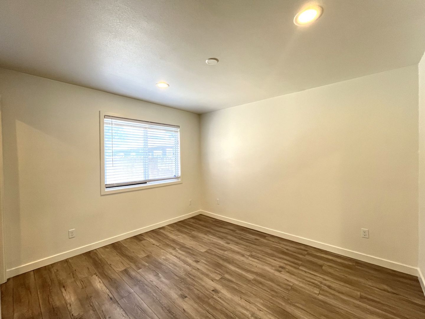 1629 Kendall Drive - San Bernardino - California - 4 bed, 3 bath rental property