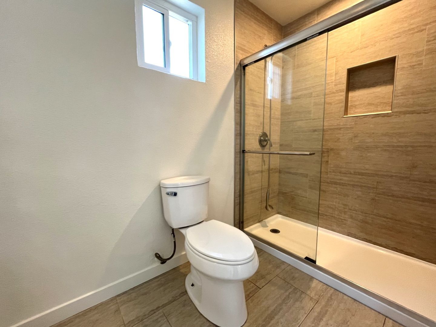 1629 Kendall Drive - San Bernardino - California - 4 bed, 3 bath rental property