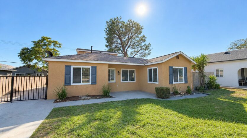 1629 Kendall Drive - San Bernardino - California - 3 bed, 2 bath rental property