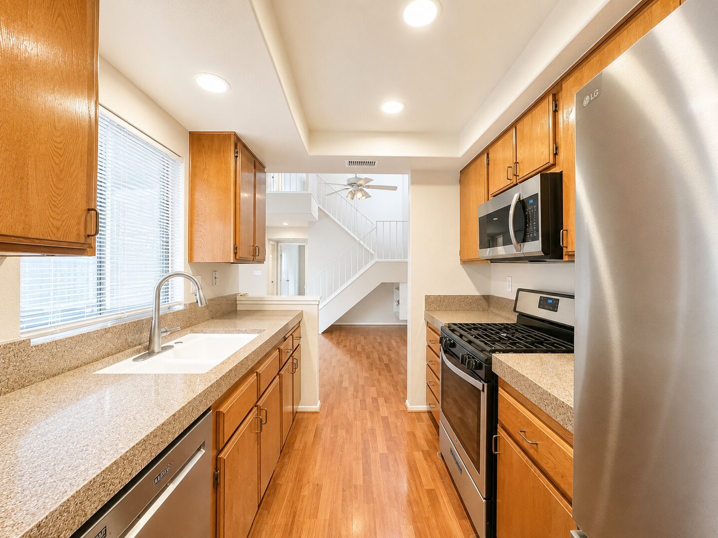 1629 Windmill Ln Unit E - Corona - California - 2 bed, 2 bath rental property