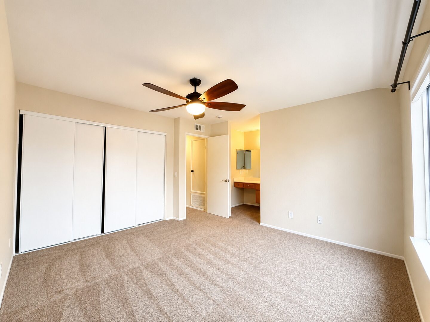 1629 Windmill Ln Unit E - Corona - California - 2 bed, 2 bath rental property